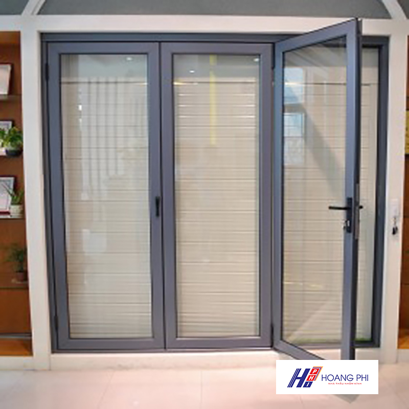 50+ mẫu cửa nhôm Xingfa (mở quay, xếp trượt, lùa) cua di xingfa mo quay 3 canh - 50+ mẫu cửa nhôm Xingfa (mở quay, xếp trượt, lùa)