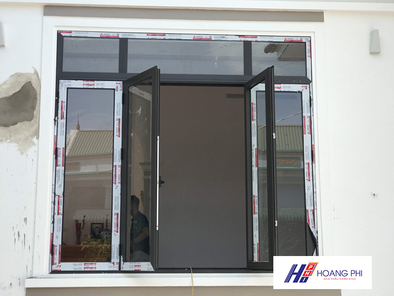 50+ mẫu cửa nhôm Xingfa (mở quay, xếp trượt, lùa) cua so xingfa mo quay 2 canh 1 1 - 50+ mẫu cửa nhôm Xingfa (mở quay, xếp trượt, lùa)