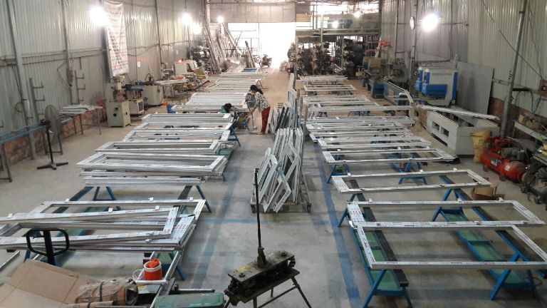 xưởng sản xuất nhôm Việt Pháp