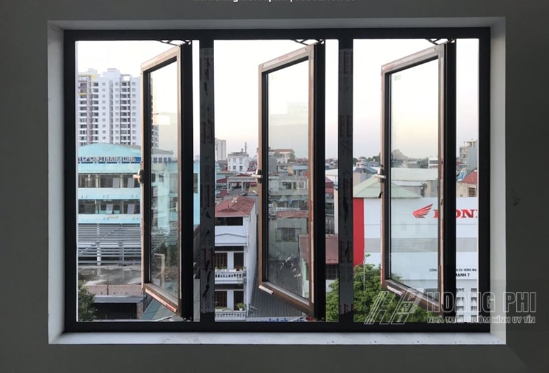 Mẫu thiết kế cửa sổ mở quay khung nhôm Xingfa